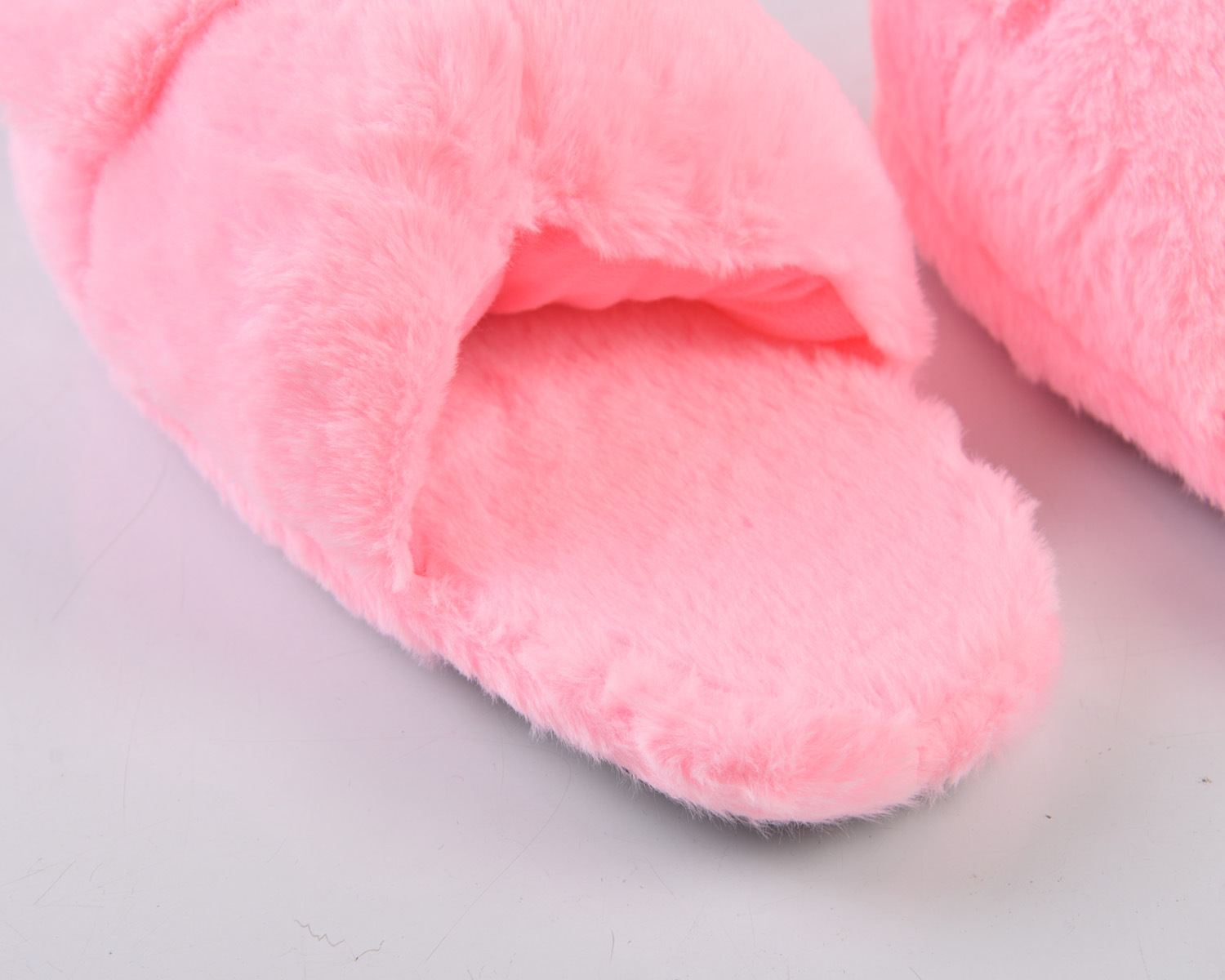 Pantofole leggere e traspiranti da donna, morbide, aperte, per la camera da letto, estive e invernali, in peluche_voghion.com