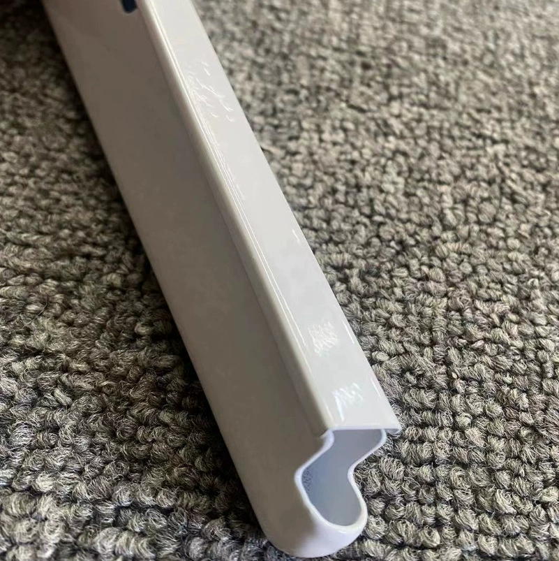 Оригинальные аксессуары для платинового экрана: специальный металлический кожух, защита от пыли, для гардеробной