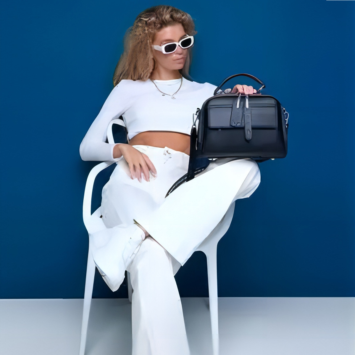 Borse da donna, nuovi modelli sul mercato, borse a tracolla alla moda e di tendenza, di grande capienza, indossabili a tracolla, borse classiche da indossare tutti i giorni._voghion.com