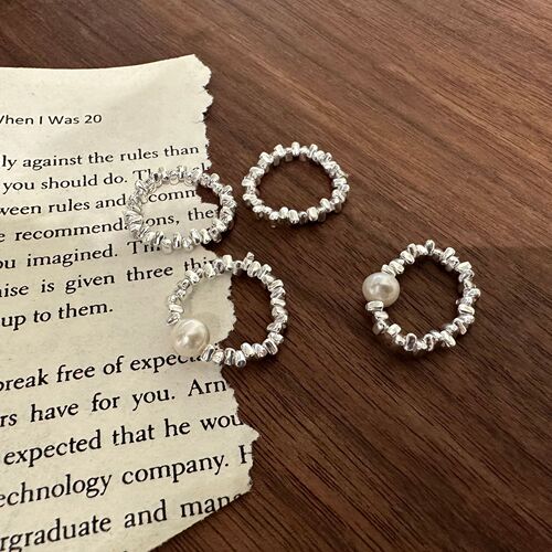 Blogger's Choice 925 Sterling Silver Minimalist Uncommon Shattered Silver Pearl Ring for Women, Korean Instagram Style, Finger Ring with Elastic Cord