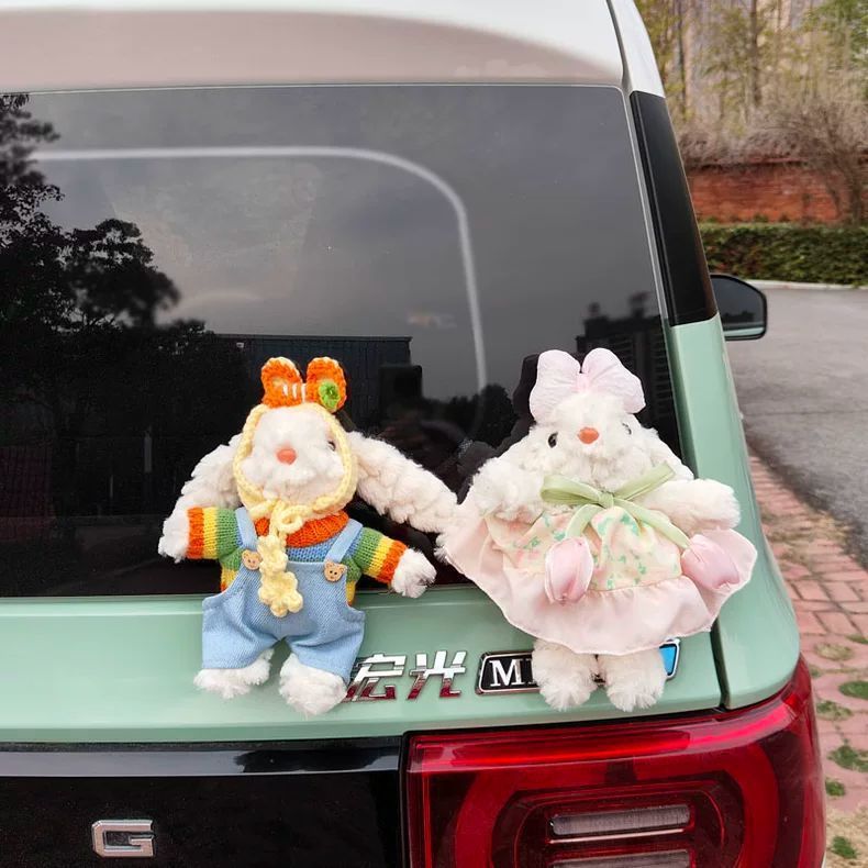 Car-mounted lop-eared rabbit car trunk decoration ornament, electric car rear seat toy, car exterior tail doll pendant