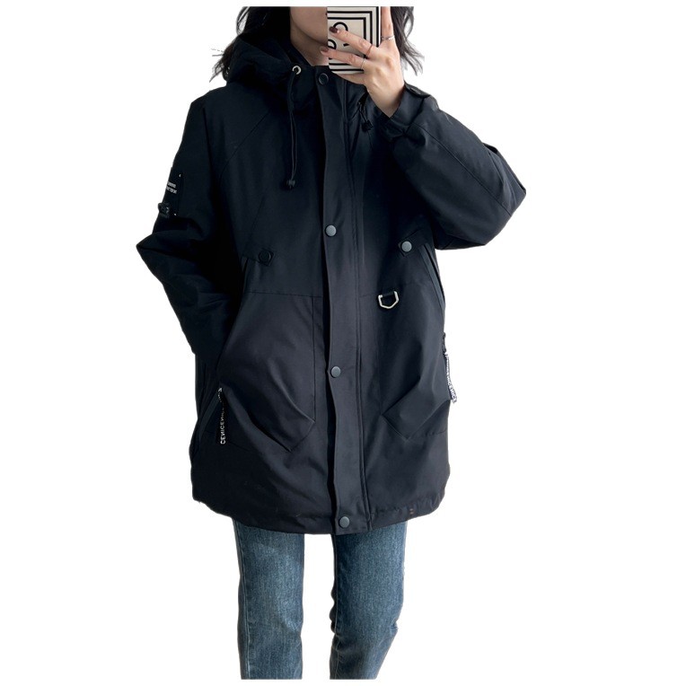 This thick cotton-padded jacket is a super large-sized special style women's wear for chubby girls. It's a Korean-style casual thick jacket that can be worn for 300 pounds
