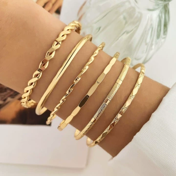 Bracelet Set European Style, 7-Piece Gold-Tone Stackable Cuffs, Mixed Patterns