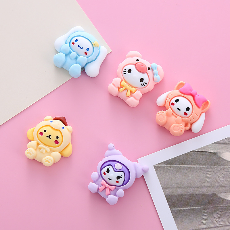 Nueva historieta Sanrio resina accesorios DIY pegamento crema teléfono móvil Shell parche tocado diadema etiqueta engomada del coche material