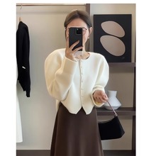 小香风不规则白色浣熊绒泡泡袖针织开衫女秋冬季短款羊绒毛衣外套