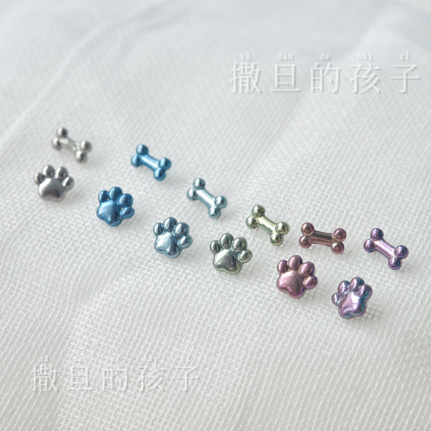 Titanium Alloy Lip Stud with Small Claw and Bone Design - Cute Girly Style Internal Thread Labret Stud detail image 7