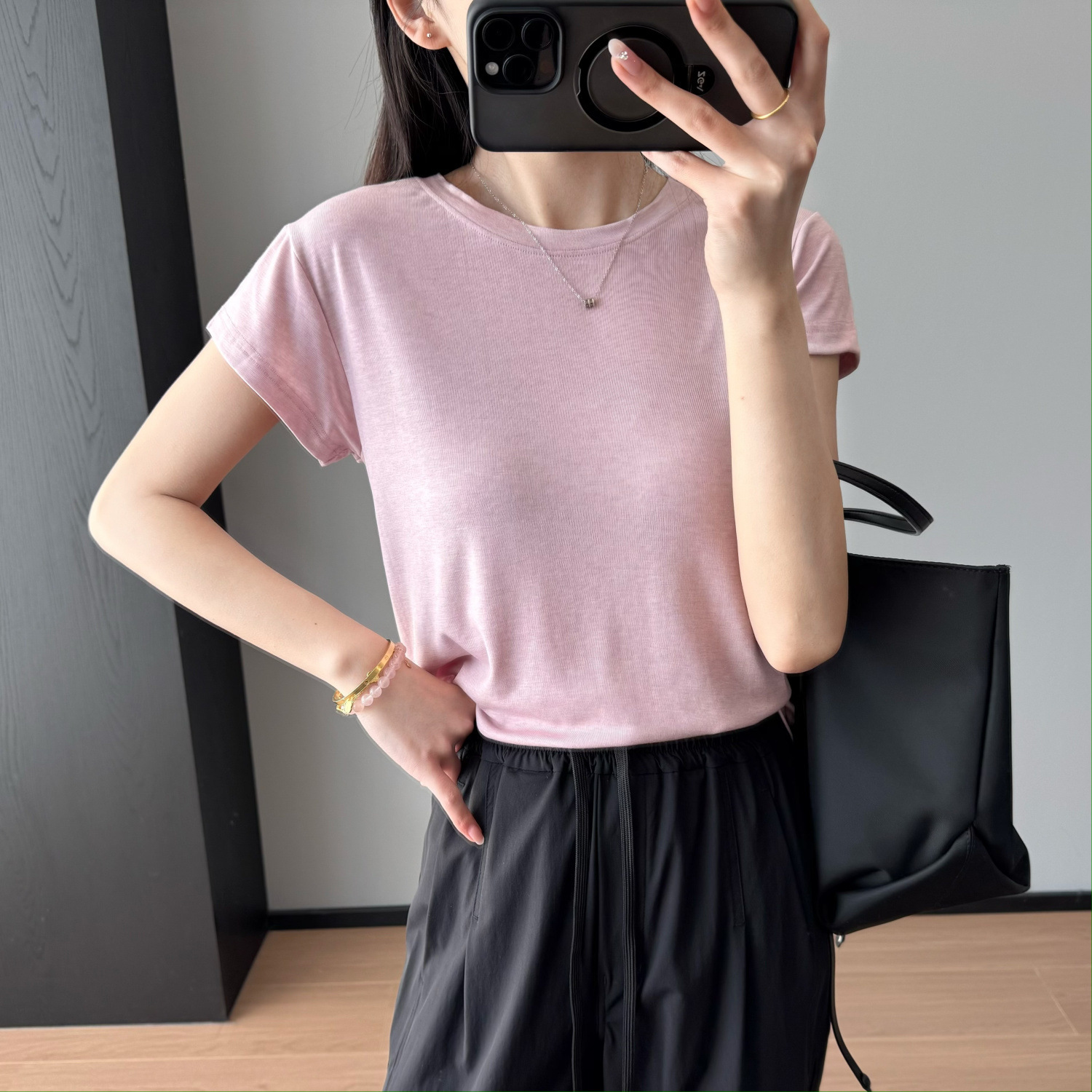 Respiratory light and thin breathable woolen base body-friendly…