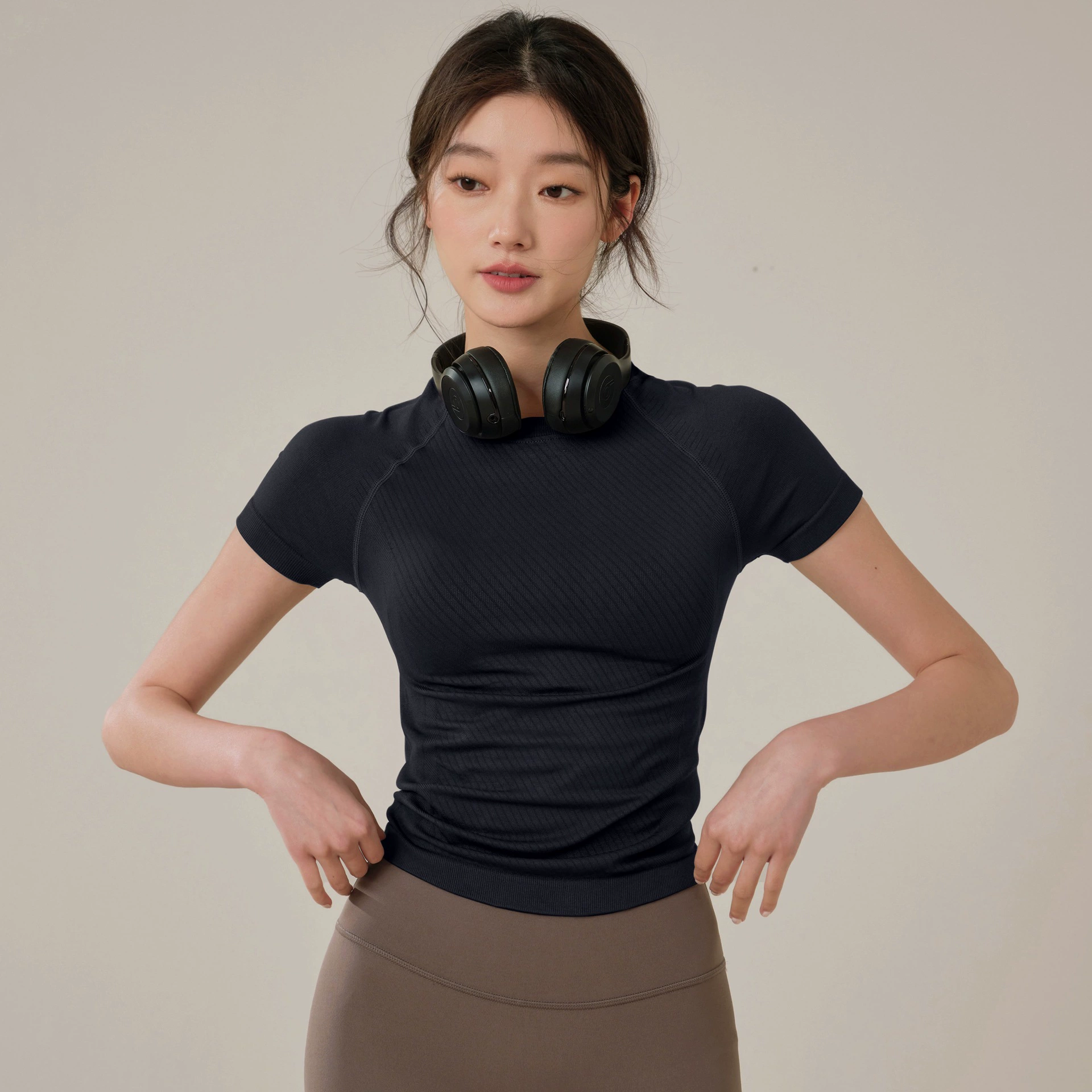 Фитнес-футболка для девушек с эффектом стройности, короткий рукав, круглый вырез, дышащая, для йоги, бега, спорта, эластичный топ для пилатеса