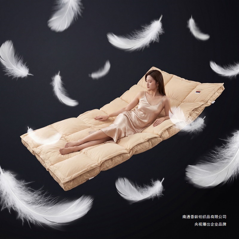 Xiangling Home Furnishing All-Cotton Double-Layer Lingkong Feather Silk Wool Mattress Pad for Intercontinental Five-Star Hotel Beds