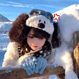 可爱眼镜小狗飞行帽女冬季户外滑雪骑行帽子防寒保暖护耳帽雷锋帽