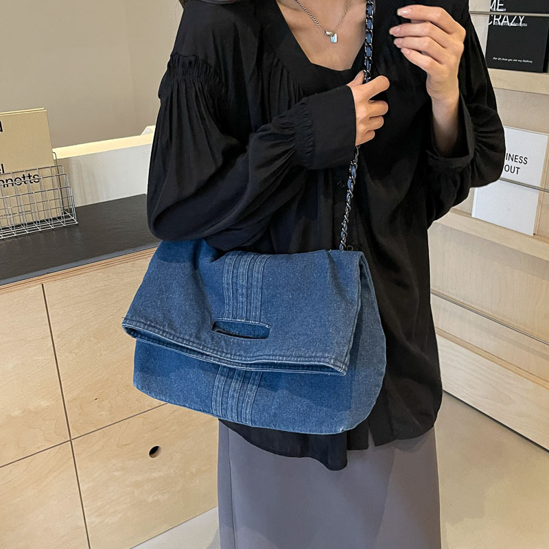 Bolso mujer 2024 nuevo bolso de hombro de cadena de gran capacidad de mezclilla moda simple bolso de viaje literario