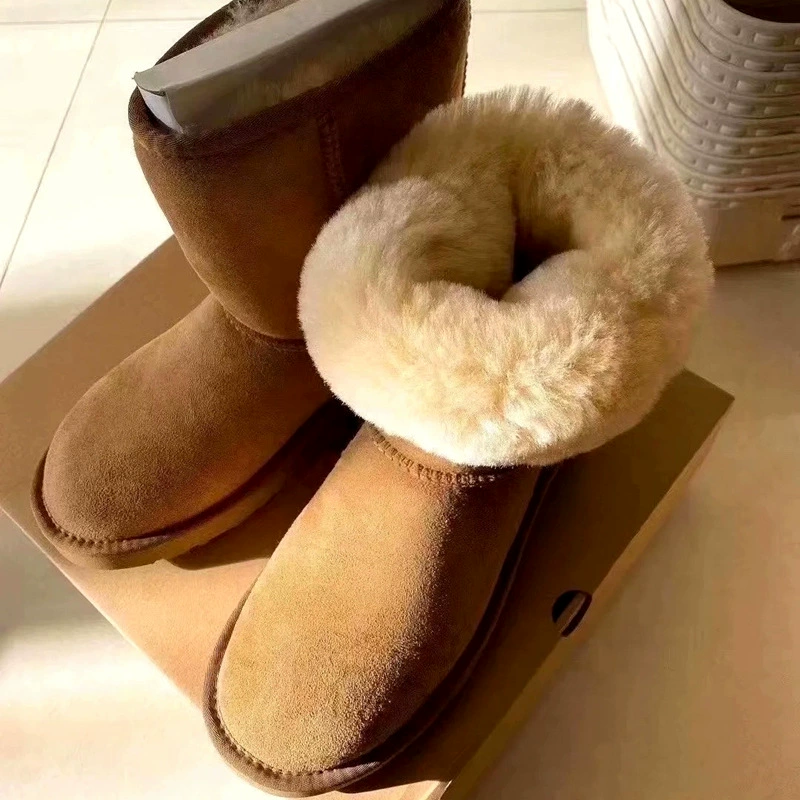 Новые 2024 mid -tube high tube thick sheepskin and hair all -in -one female snow boots leather cotton shoe high -top Sangpo village to keep warm