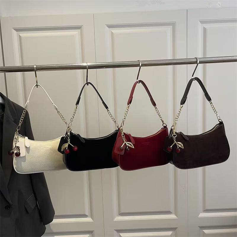 Vintage Suede Cherry Pendant Underarm Bag, Light Luxury High-End Chain Shoulder Bag, Versatile Crescent-Shaped Women's Bag for Commuting