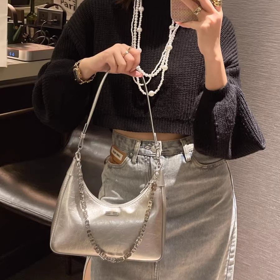 Genuine Leather French Underarm Bag For Women 2026 New Retro Crescent Bag Stylish Chain Casual Versatile Crossbody Bag - Thumbnail 3