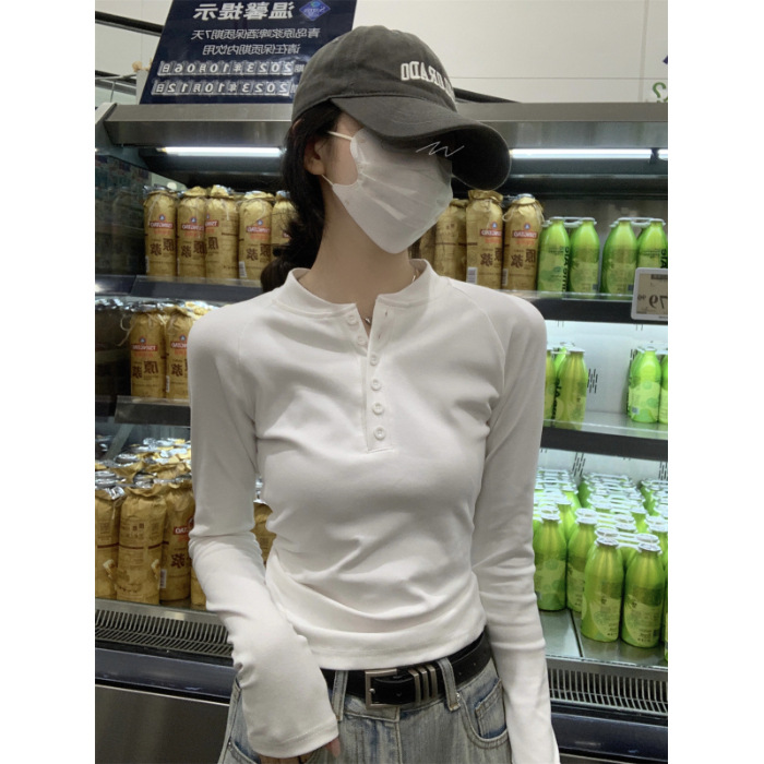 하얀색