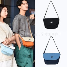 时尚百搭户外旅行运动邮差工装包街头潮流单肩斜挎手机零钱包男女
