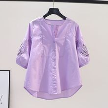 浅紫色镂空绣花五分袖棉衬衫女2024夏季设计感圆领宽松衬衣上衣