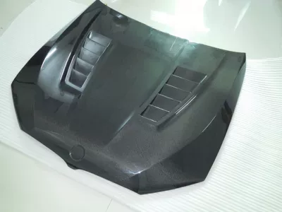 factory supply — Spoiler - g30g38-engine-cover