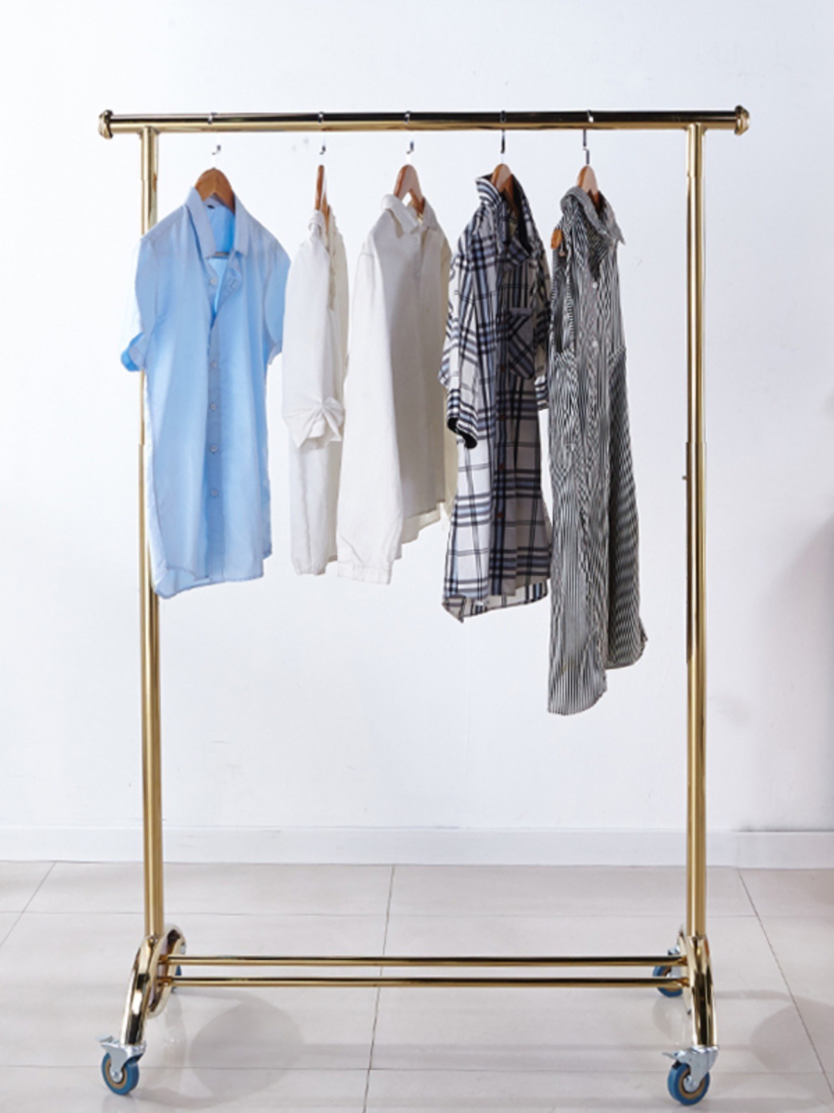 대형 라운드 튜브 수평 바 티타늄 골드