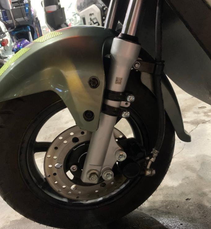Electric Motorcycle Front Fender Bracket Mud Tile Bracket Universal Modified Front Shock Absorber Buckle Water Barrier Bracket