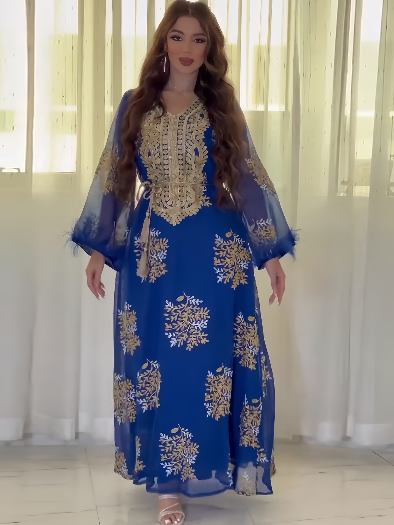 Damenbekleidung Bestickte muslimische Roben Arabische Kleidung Kleider_voghion.com