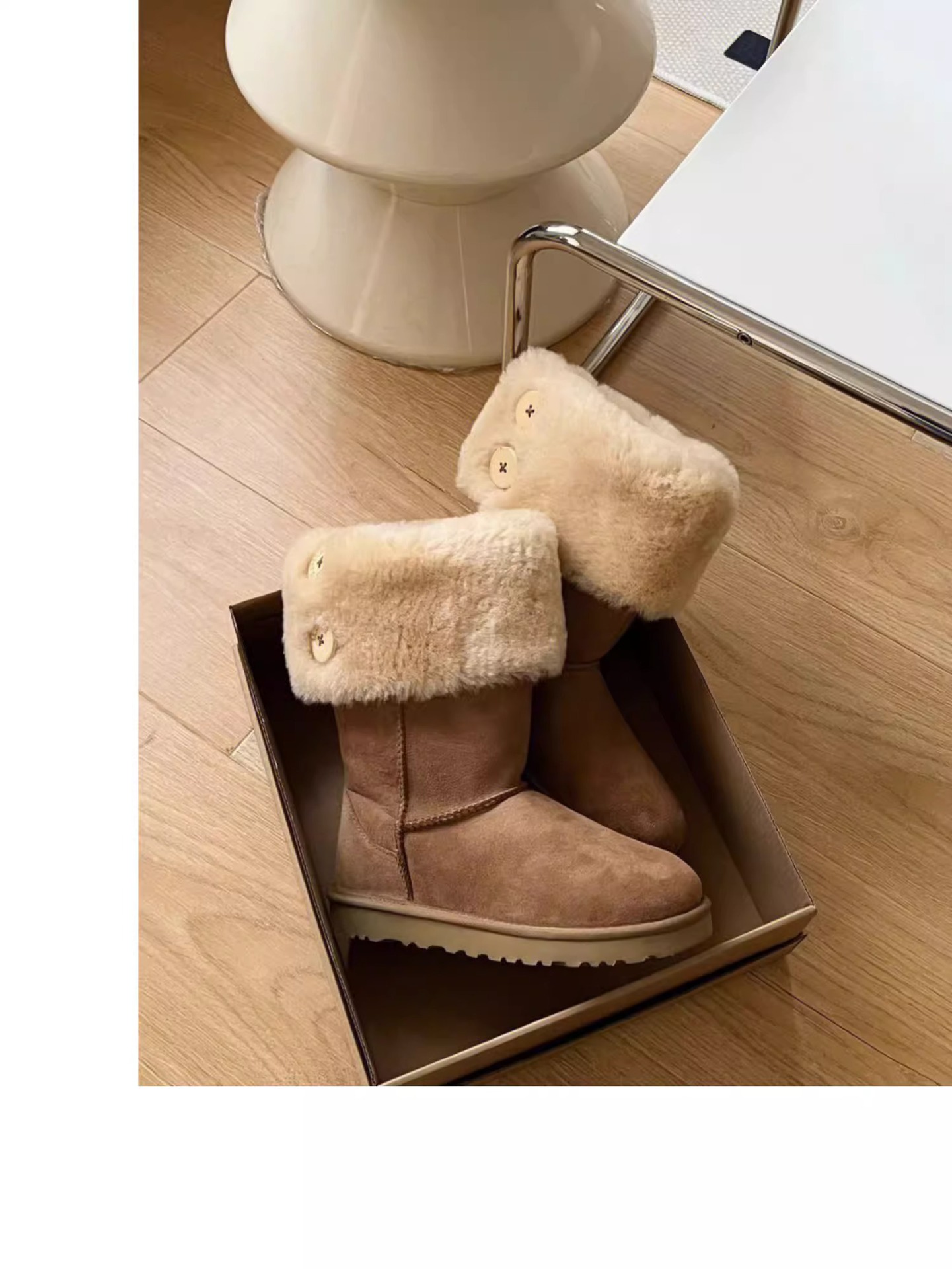 2023 winter new Europe and the United States hot button two wear snow boots female sheep fur one velvet inside warm mid-calf boots_voghion.com