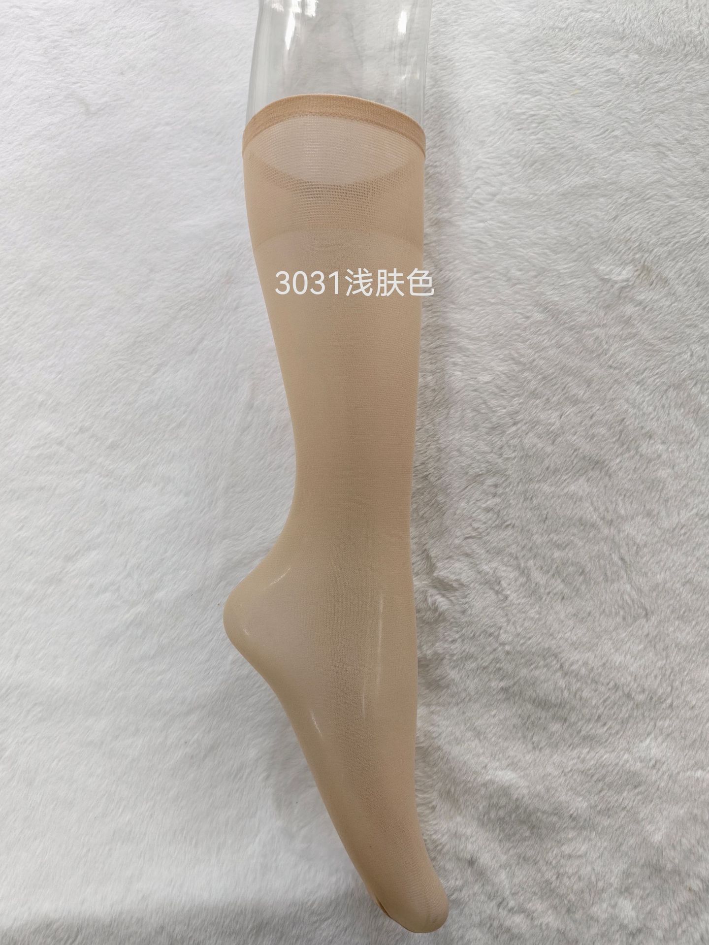 2024 medias de verano calcetines de tres huesos para mujer calcetines de tubo medio fino color carne negro tubo medio calcetines de tubo simple ventas directas de fábrica