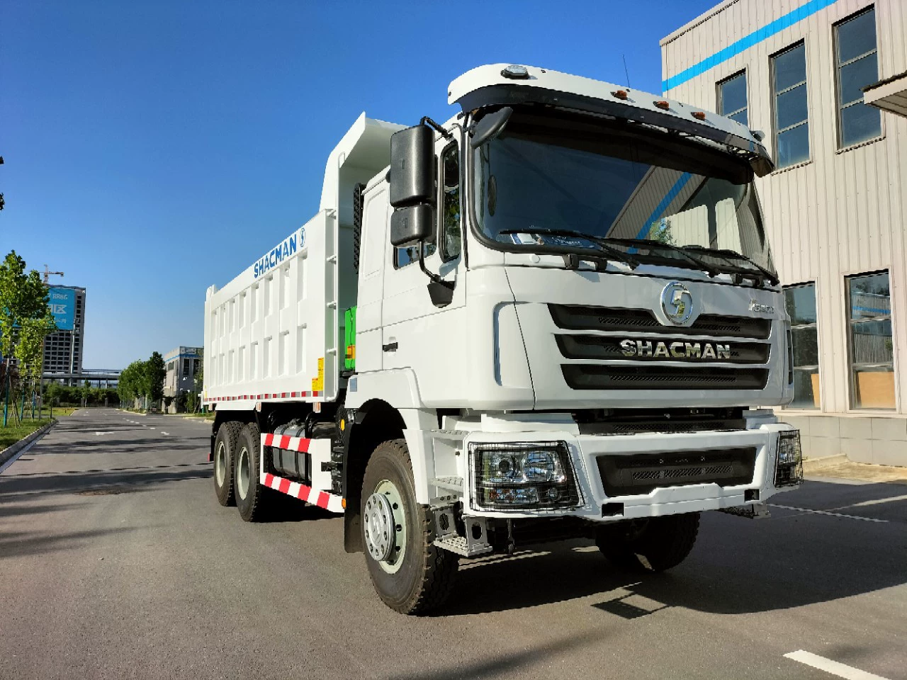Самосвал Шэньси ШАМАН, 340/380 лошадиных сил, экспорт Африки, Вестфей, пятые страны, Кеттин Рибина