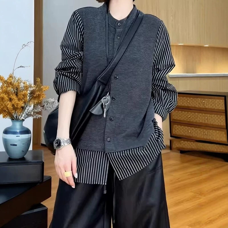 Plus-size women's fashion: stylish, two-piece design, long-sleeved shirt, new early autumn collection, loose-fitting and slimming top for curvy women