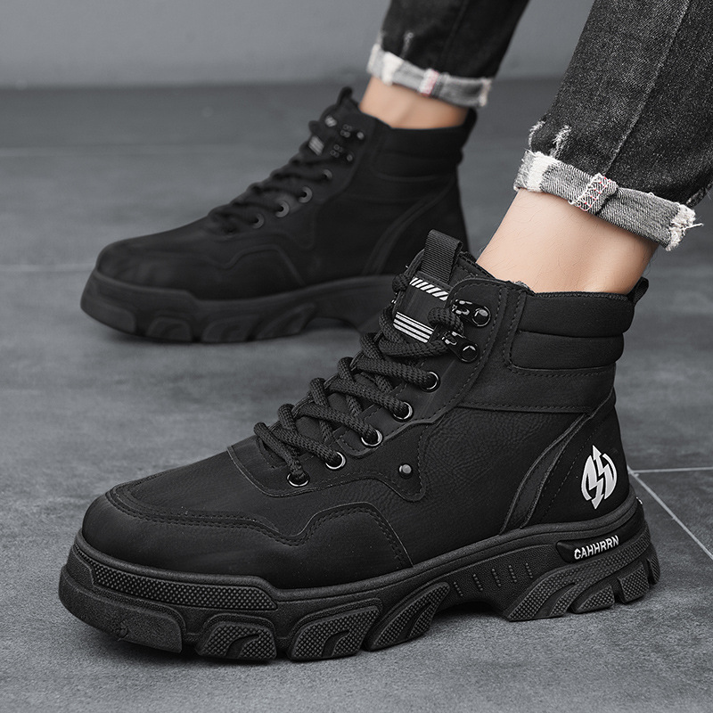 Otoño e invierno de cuero para hombres nuevas botas de ruibarbo moda retro suela gruesa aumento deportes al aire libre locomotoras botas Martin botas para hombres