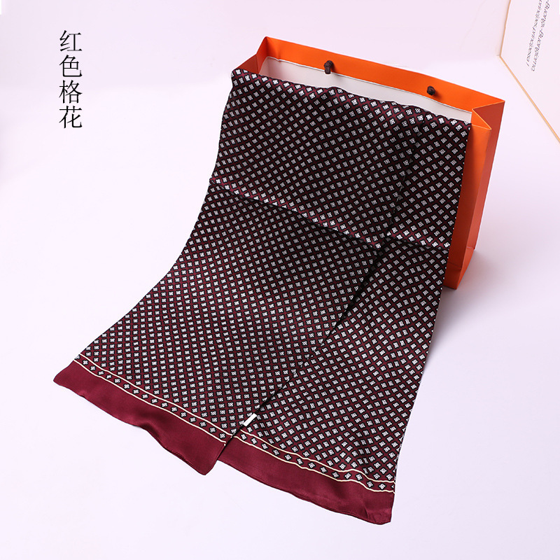 Red grid flower