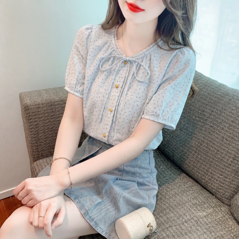 Ruffled Round-Neck Short-Sleeve Shirt for Women, 2026 Summer New Style, Plus Size, Sweet Blue Floral Print, Petite Top