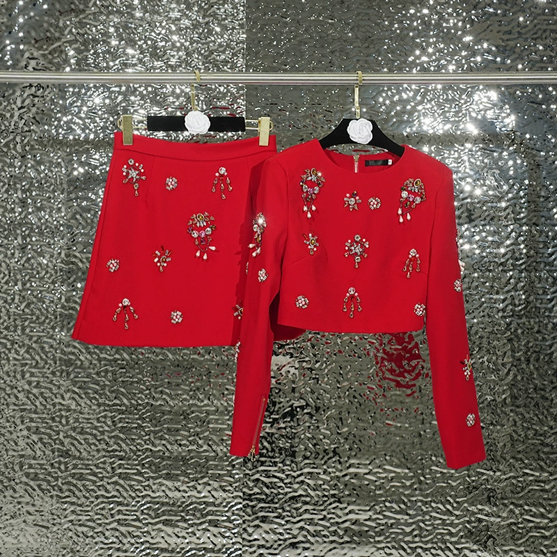 Европейская и американская мода тяжелая промышленность бисера с бриллиантами набор женский весенний новый топ с длинными рукавами и юбка с высокой талией из двух частей