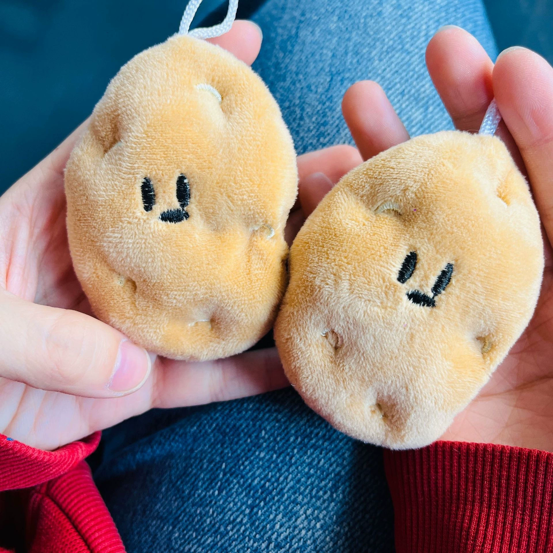 Cute doll, plush pendant, creative keychain for elementary school students