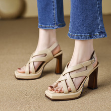 10CM��ɫ�߸�Ь�ָ���ˮ̨�ļ�2026�¿���Ƥ�ο�¶ֺŮʿ������Ь