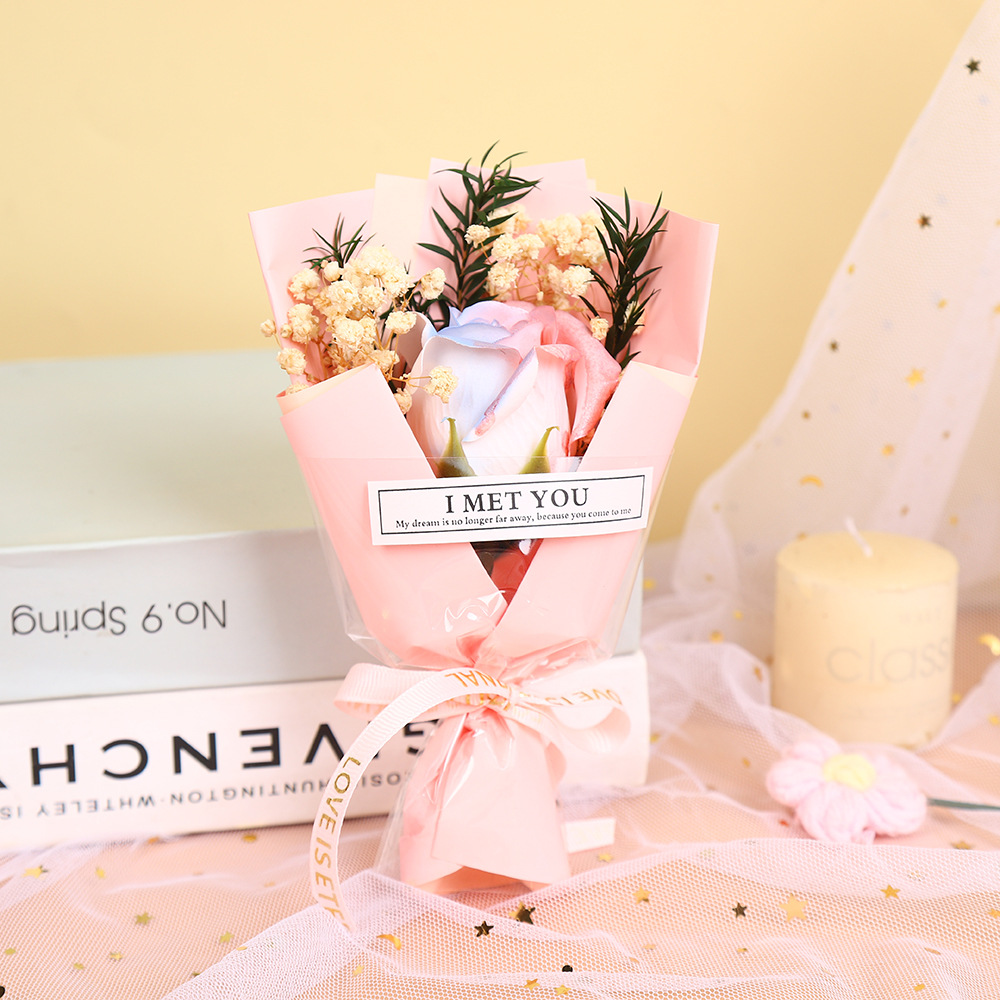 520 Día de San Valentín creativo estrella seca rosa flor de jabón mini ramo de flores exquisito regalo de acompañante al por mayor