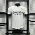 Player edition 2425 real madrid home