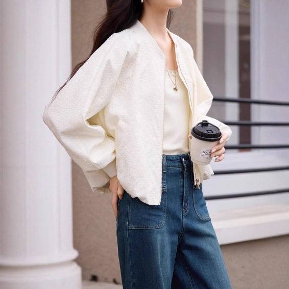 Women's Short Jacket 2025 Autum New Textured Sequin Petite Jacket Top F85A272