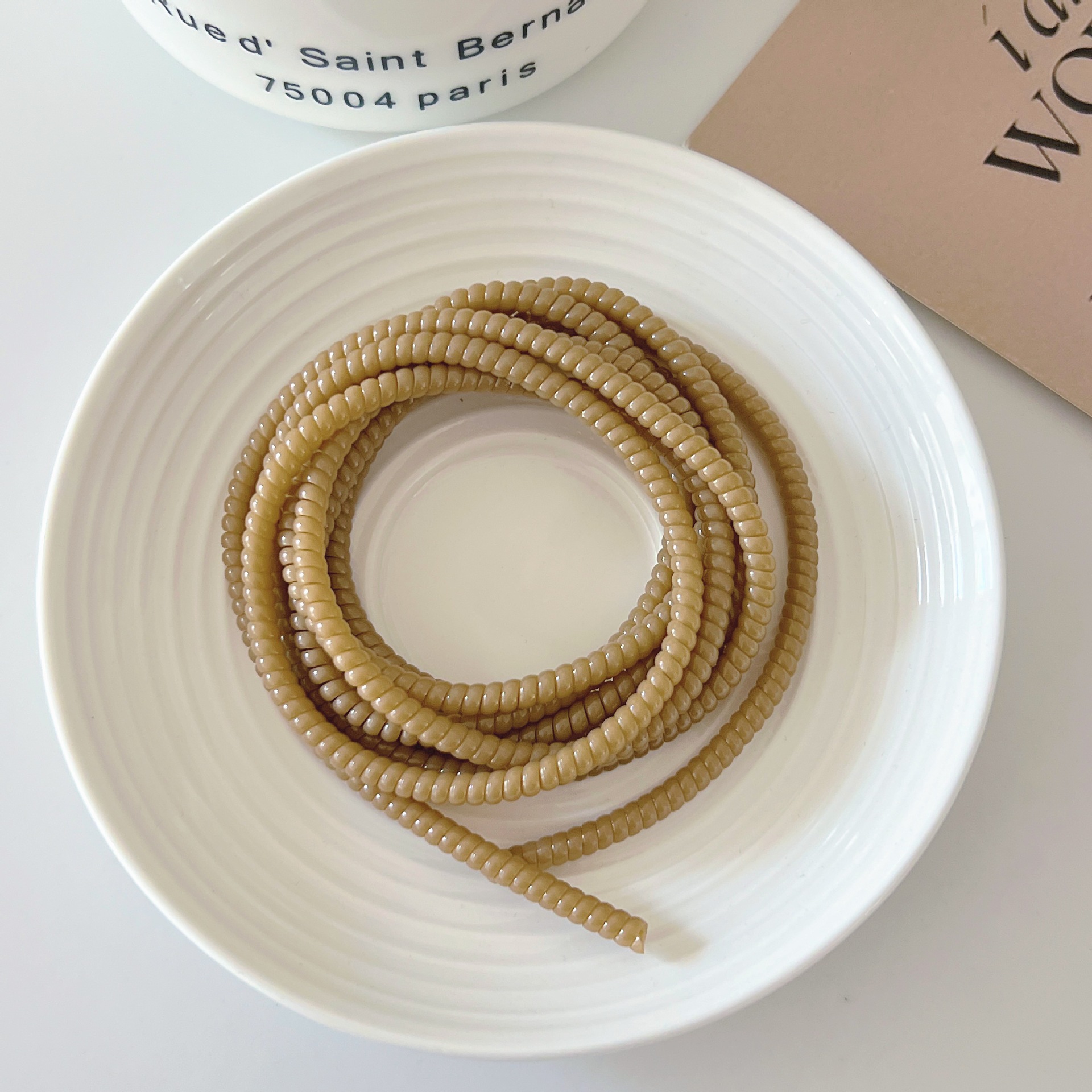 1,4 m 1,6 m cable de datos cuerda de protección anti-suciedad cable de teléfono móvil cuerda de bobinado anti-rotura cargador cubierta de protección de alambre