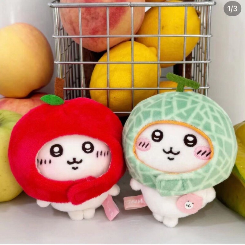 自虐的なクマと同じスタイルのかわいいメロンのヘッドギア 10cm 人形は超かわいいぬいぐるみフルーツベビー服を着ることができます|undefined