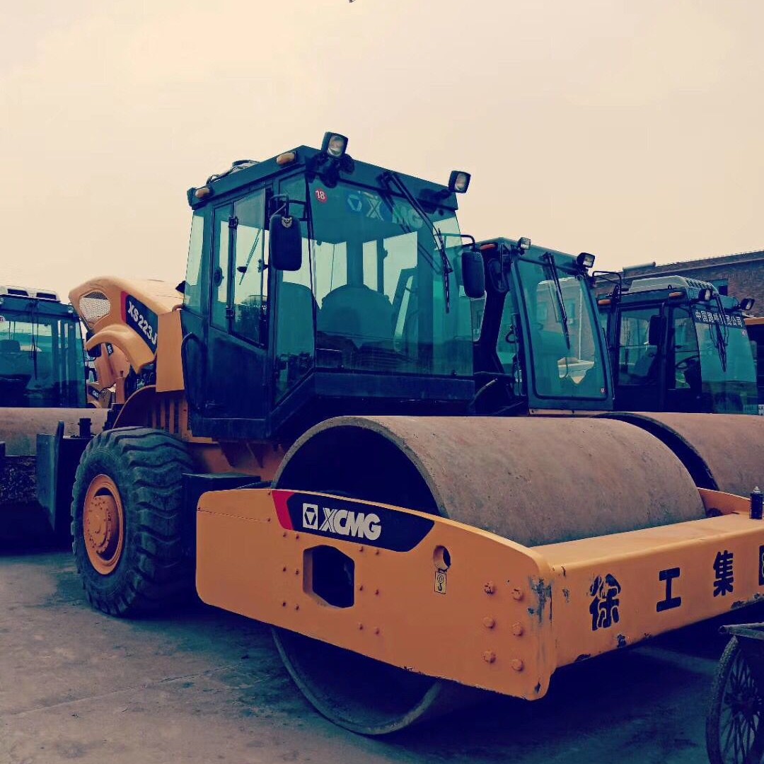 XCMG XS223JE (22T) 26T Yuyao usado rodillo de acero único 22 toneladas rodillo XS202J XS225