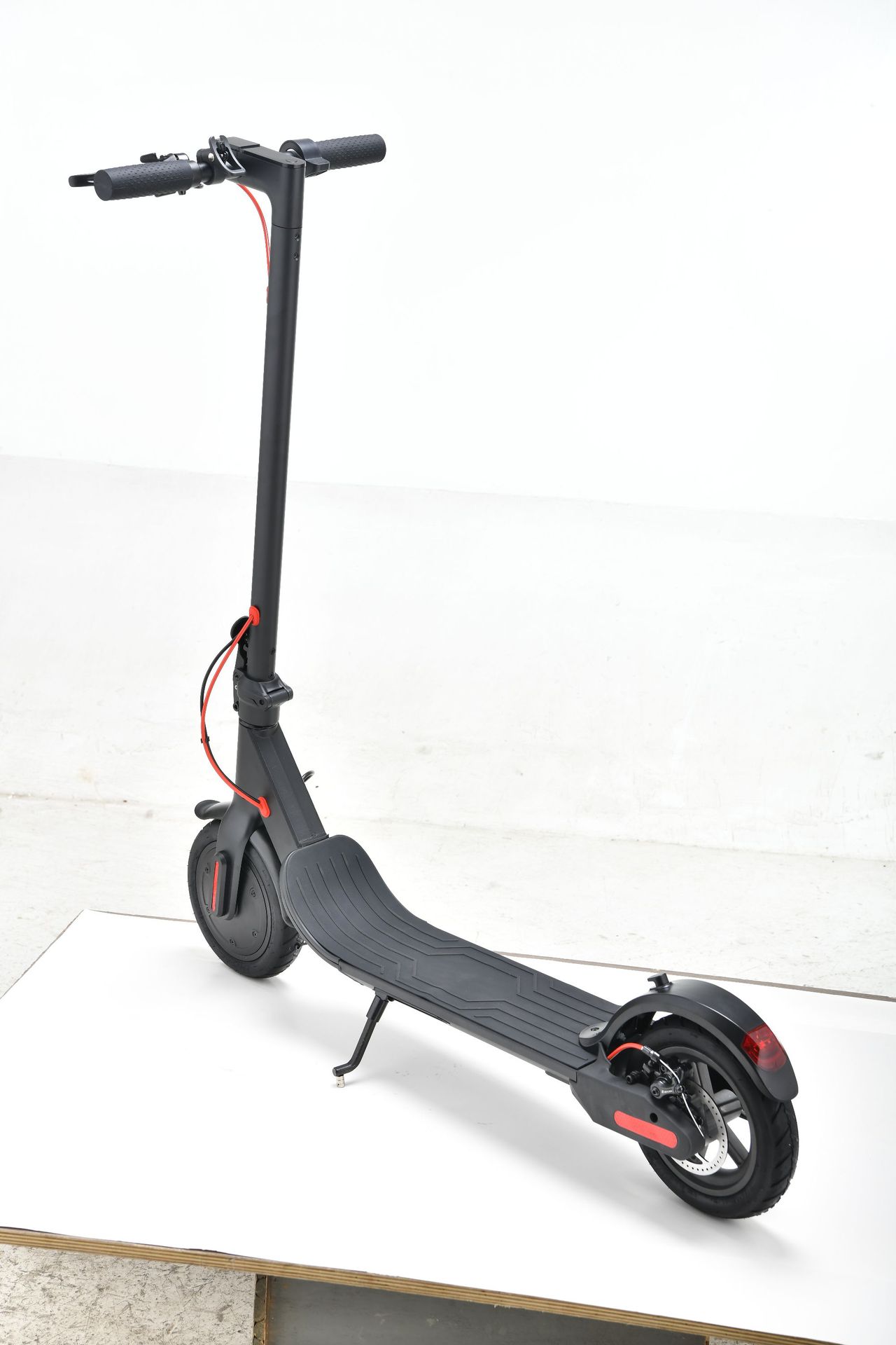 F10 8.5寸电动滑板车13.JPG