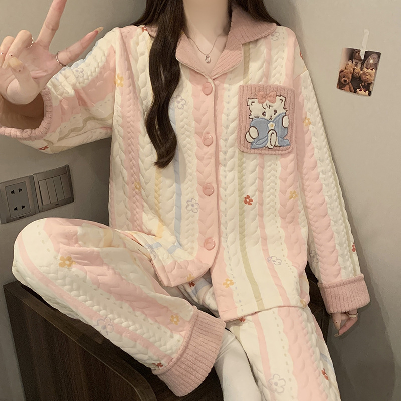 かわいいクレヨンしんちゃん空気綿のパジャマ