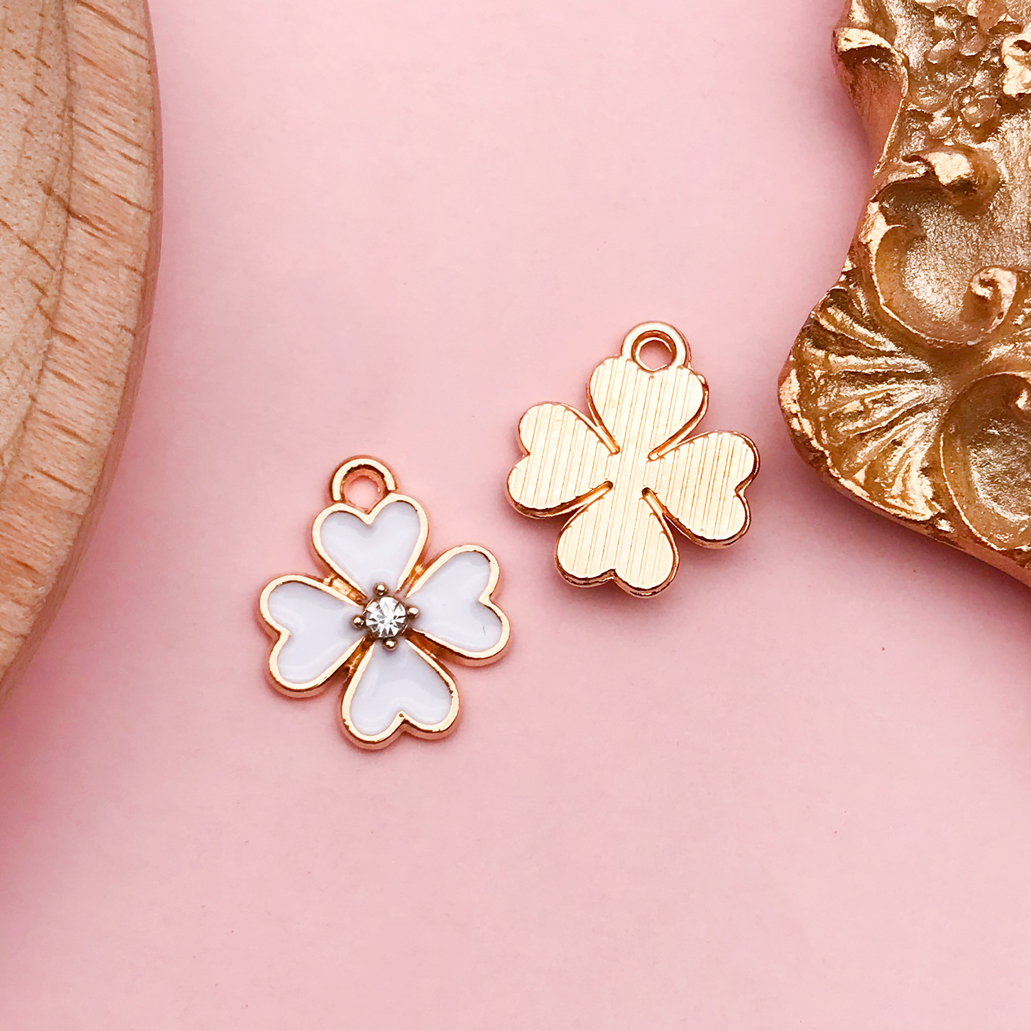 Colgante de vaca corona y nubes, accesorios DIY para llaveros y joyería