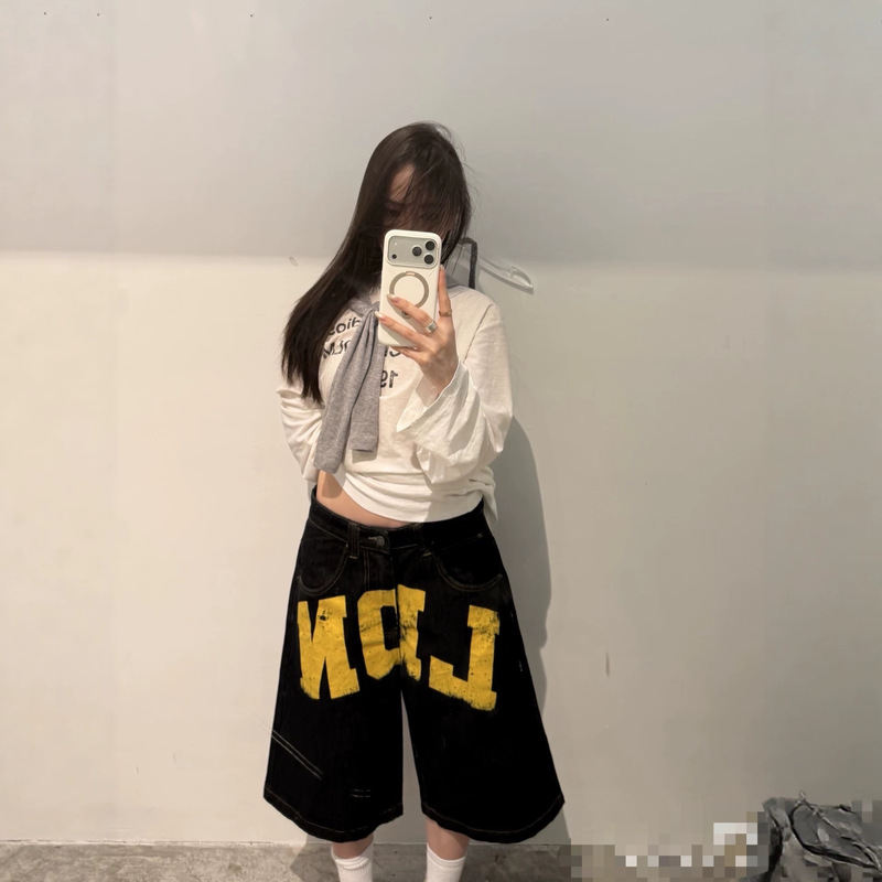 Jaded London New Letter-Printed Jeans for Men, American Street Style Loose Casual Straight Shorts Jaded London New Letter-Printed Jeans for Men, American Street Style Loose Casual Straight Shorts