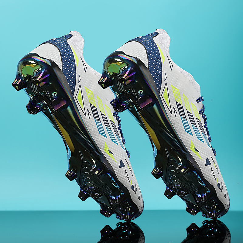 White and blue (long nails)