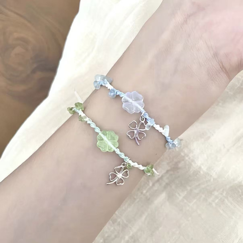 Lucky Four-Leaf Clover Bracelet Woven Bracelet Niche Simple Versatile Gift for Couples and Besties