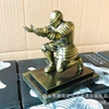 Knight pen seat (bronze color)