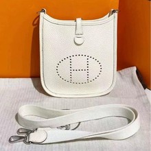 xܽˮͰƤŮμбUHĸ֙CбС