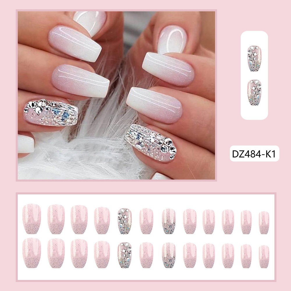 Parche de uñas postizas, uñas francesas europeas y americanas, uñas de uñas de uñas de uñas de diamantes de uso transfronterizo, productos terminados al por mayor de nails